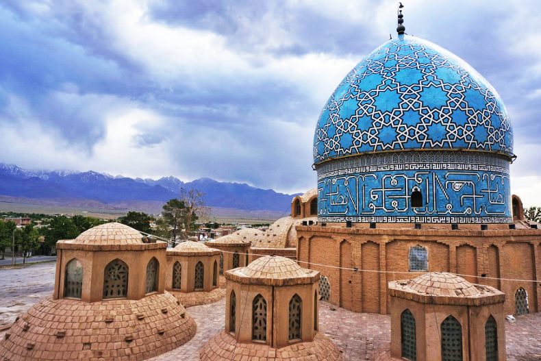 آرامگاه شاه نعمت الله ولی